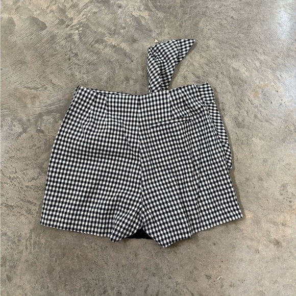 Black and White Gingham Skort - Picture 6 of 6